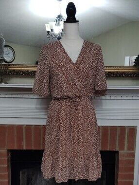 KIRUNDO Printed Top in Rust and White